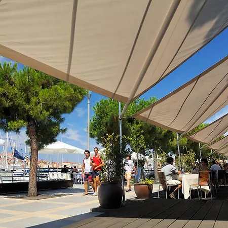 מלון Park רוביני