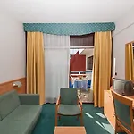 Ξενοδοχείο Park 3*
