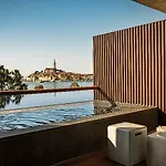 Ξενοδοχείο Park 3*