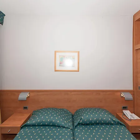 Park Hotel 3*